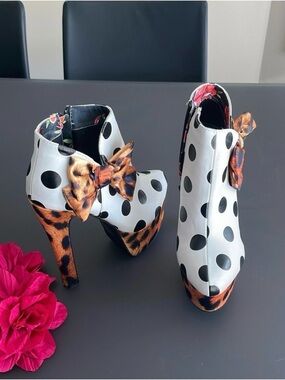 JustFab White & Black Polka Dot Platform Ankle Boots with Leopard Bow